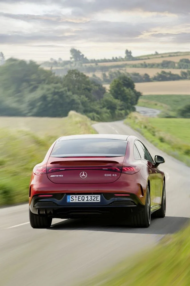 Mercedes-Benz EQE AMG EQE 43 100 kWh (476 Hp) 4MATIC2022 - thumbnail 18