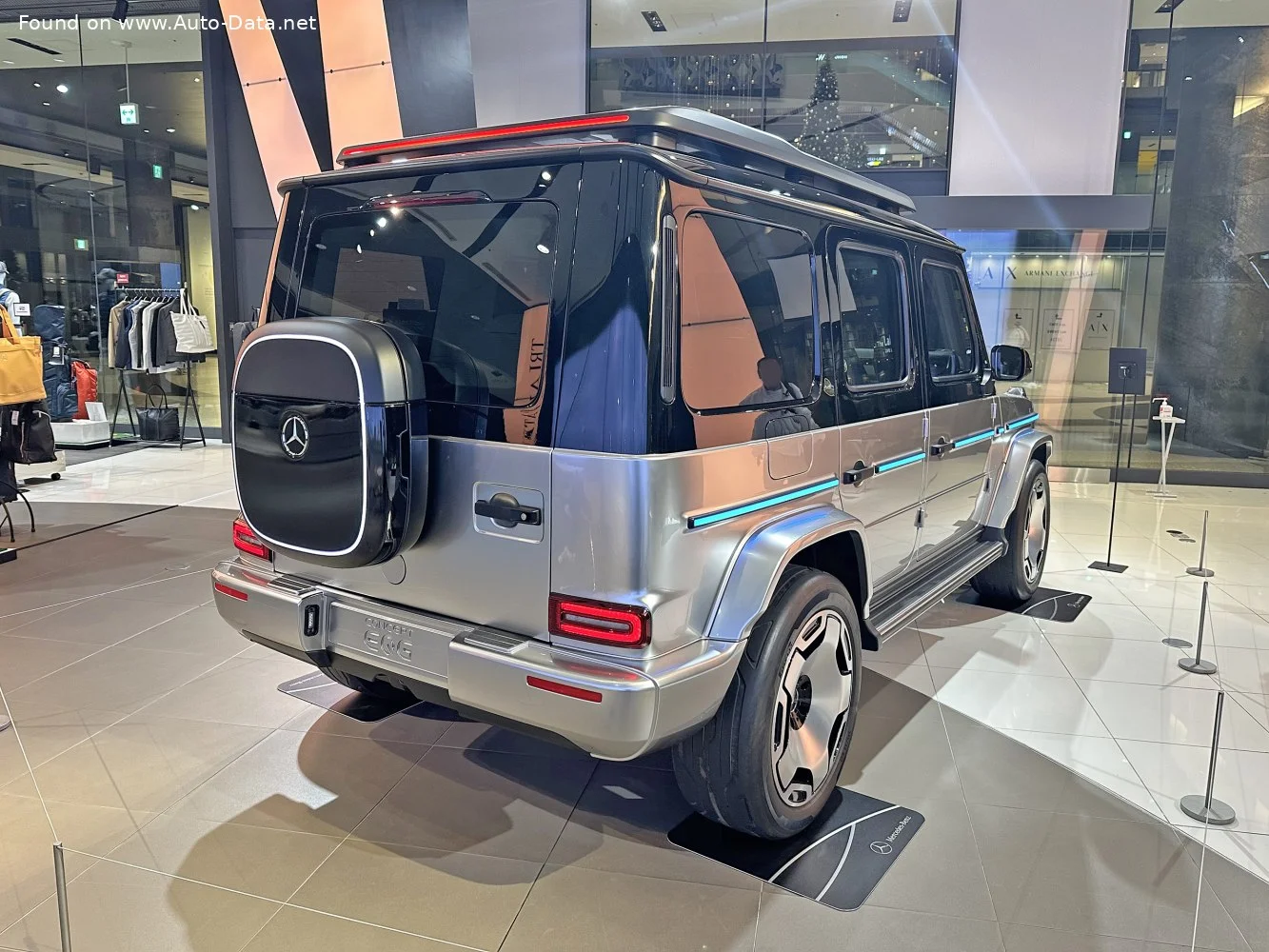 Mercedes-Benz EQG Mercedes-Benz EQG Concept thumbnail 18