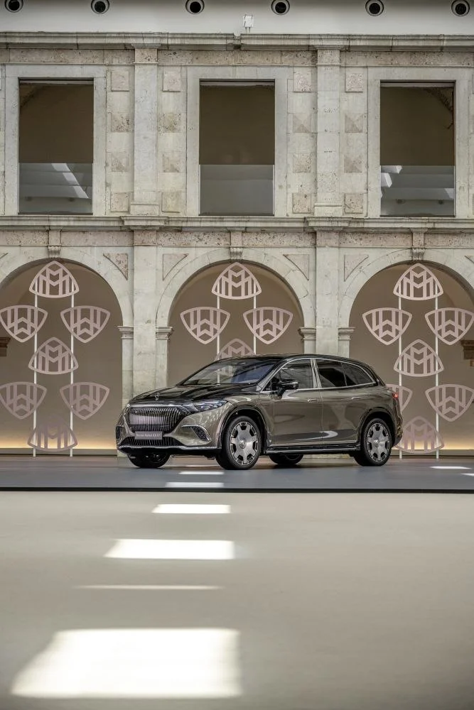 Mercedes-Benz EQS SUV EQS 680 (658 Hp) 4MATIC2023 - thumbnail 6