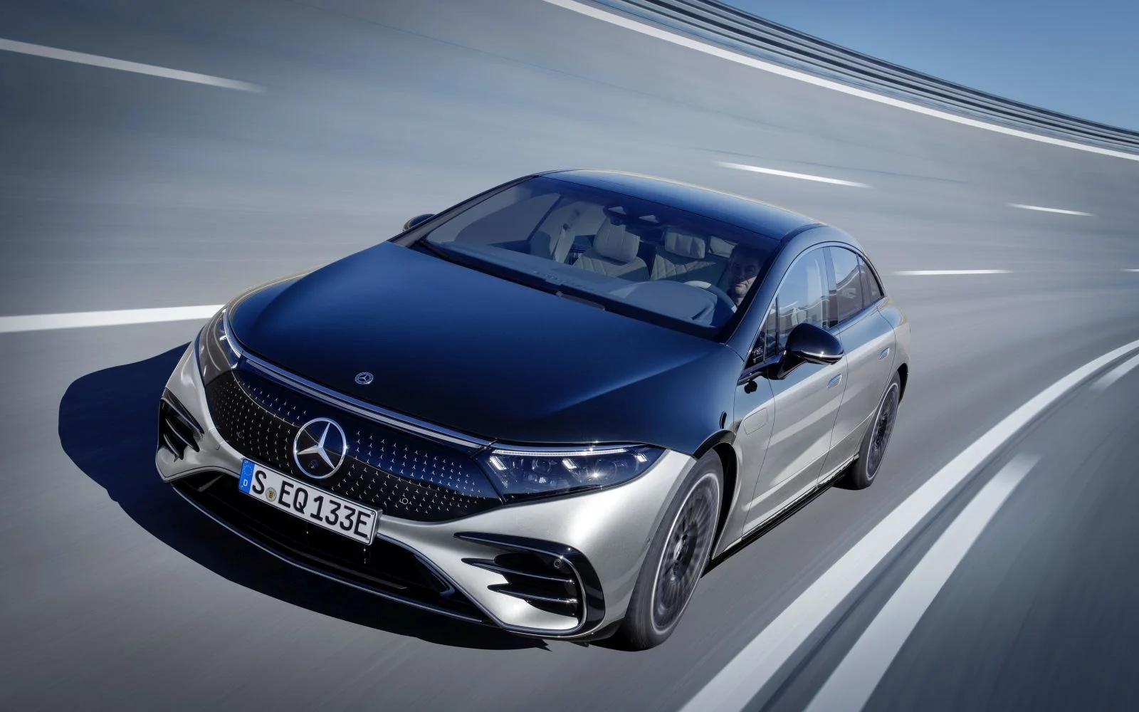 Mercedes-Benz EQS AMG EQS 53 120 kWh (658 Hp) 4MATIC+2021 - 2024 thumbnail 11