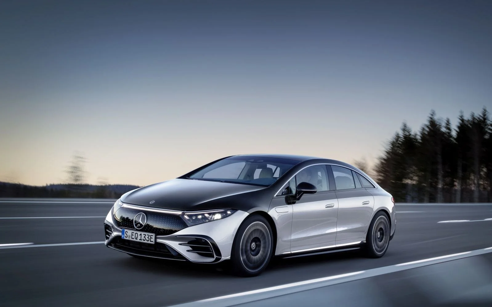 Mercedes-Benz EQS AMG EQS 53 120 kWh (658 Hp) 4MATIC+2021 - 2024 thumbnail 13