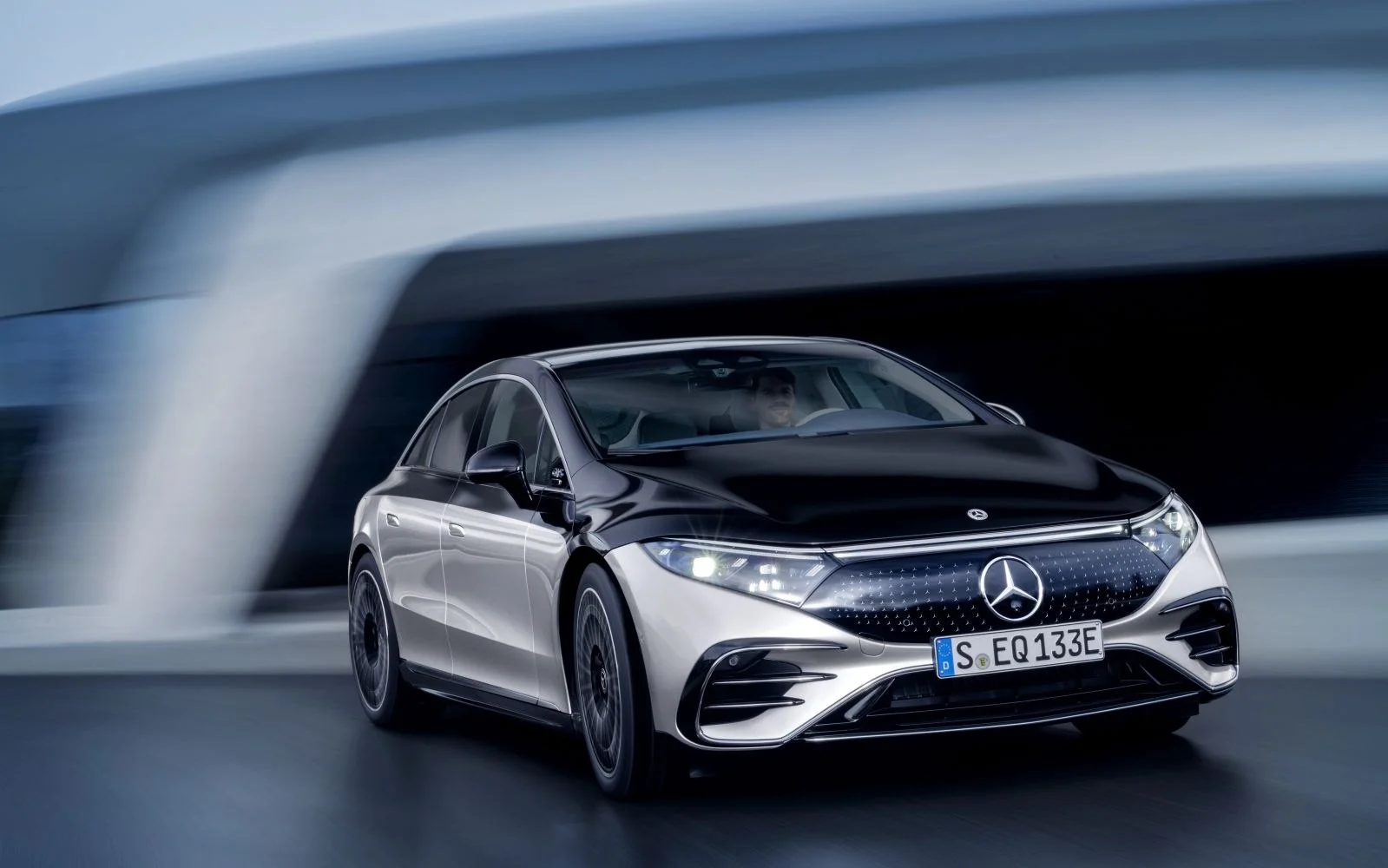 Mercedes-Benz EQS AMG EQS 53 120 kWh (658 Hp) 4MATIC+2021 - 2024 thumbnail 15