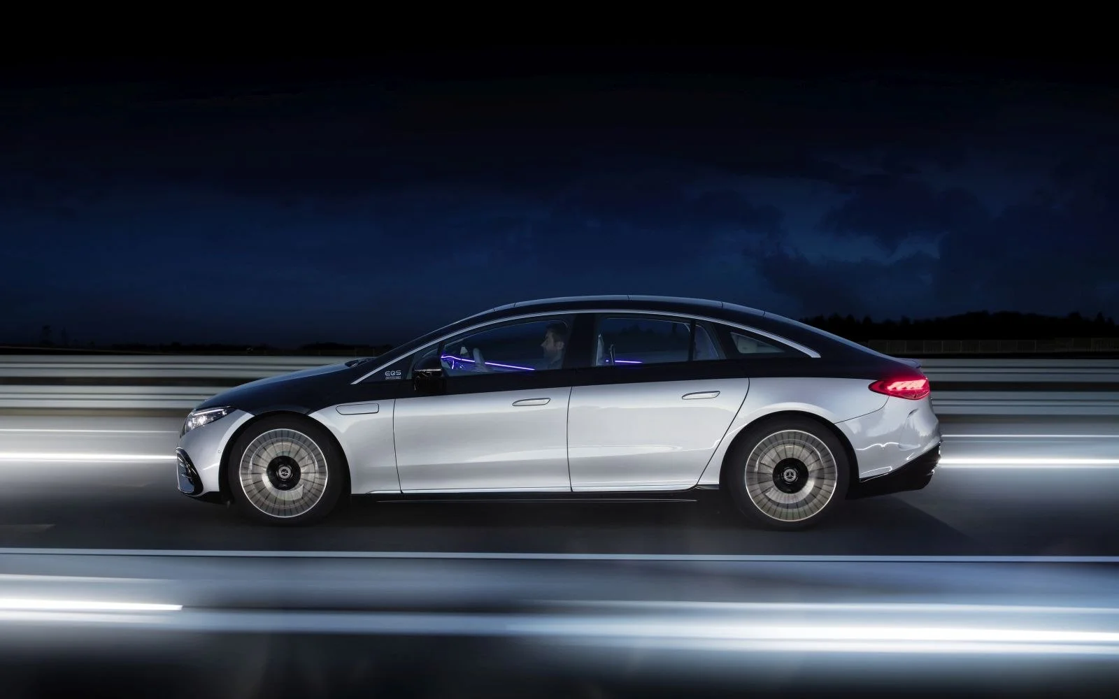 Mercedes-Benz EQS AMG EQS 53 120 kWh (658 Hp) 4MATIC+2021 - 2024 thumbnail 17