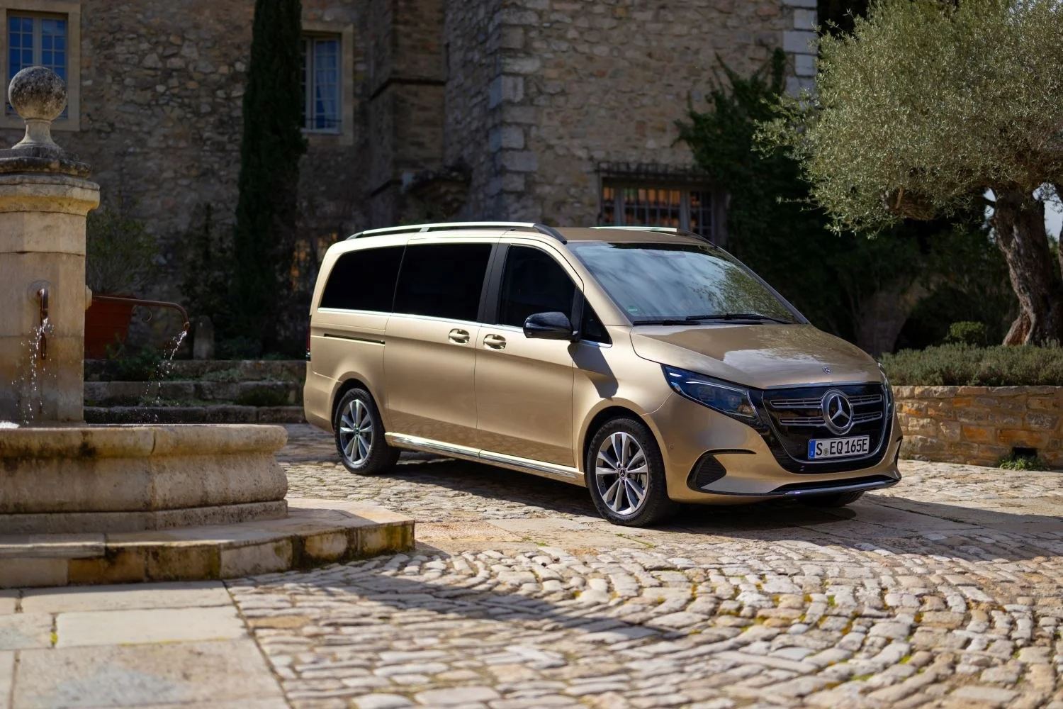 Mercedes-Benz EQV EQV 250 66 kWh (204 Hp)2024 - thumbnail 8