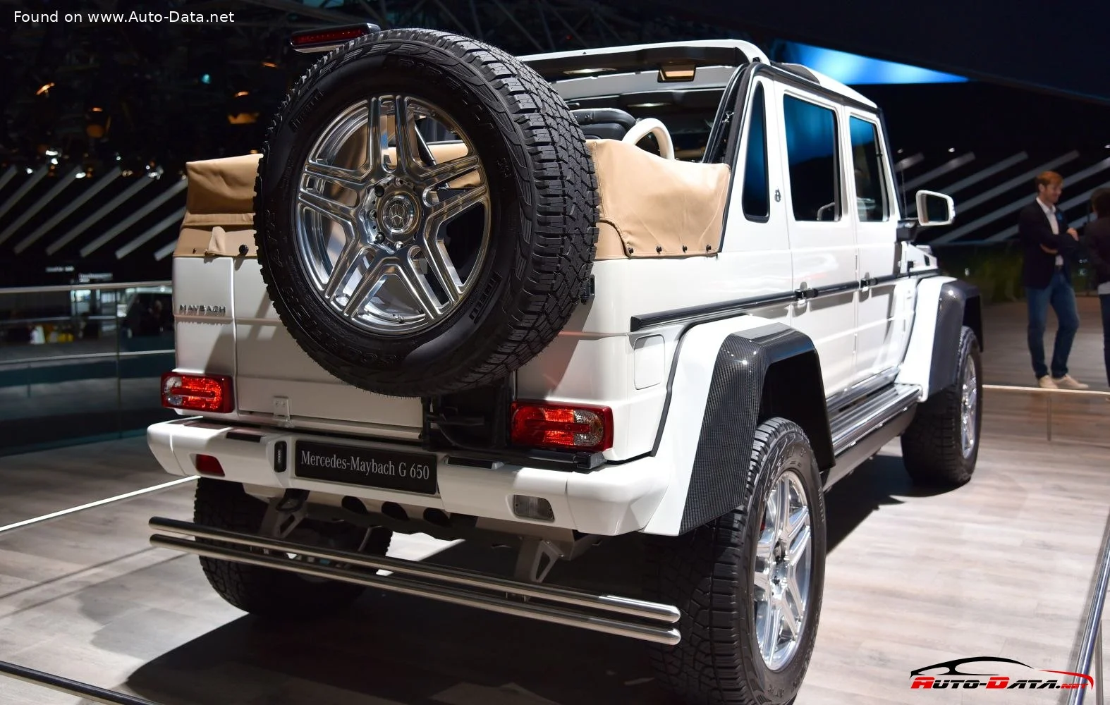 Mercedes-Benz G-class G 650 Landaulet V12 (630 Hp) 4MATIC 7G-TRONIC2017 - 2017 thumbnail 3