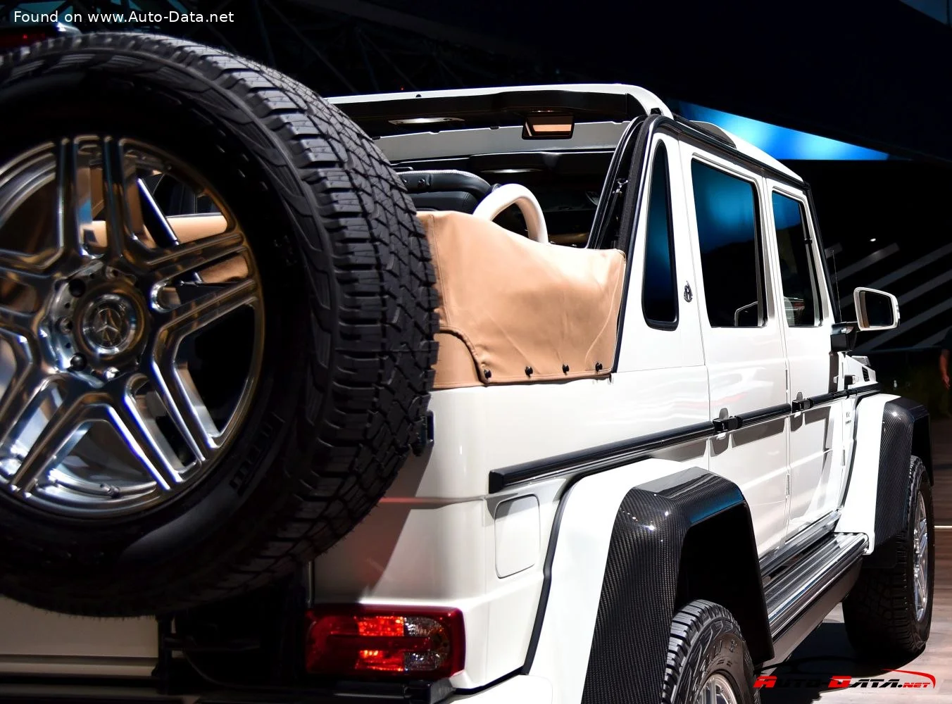 Mercedes-Benz G-class G 650 Landaulet V12 (630 Hp) 4MATIC 7G-TRONIC2017 - 2017 thumbnail 7