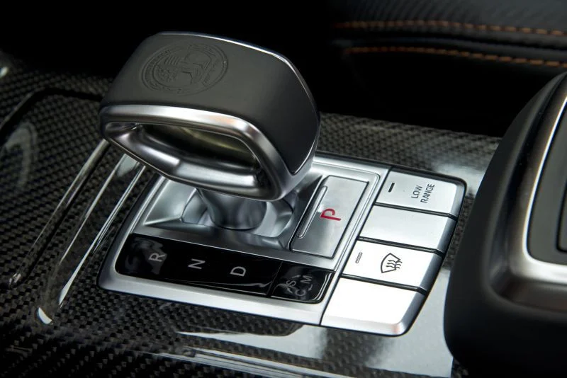 Mercedes-Benz G-class AMG G 63 V8 (563 Hp) 4MATIC 7G-TRONIC AMG SPEEDSHIFT PLUS (USA)2015 - 2017 thumbnail 6