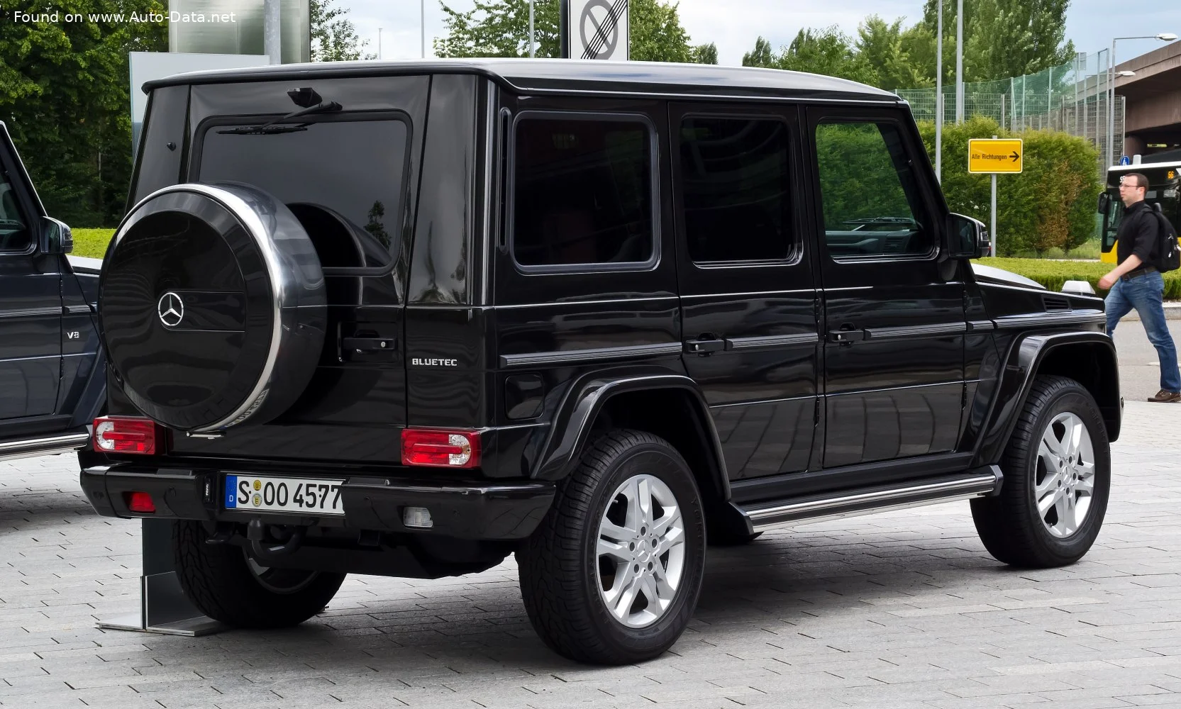 Mercedes-Benz G-class AMG G 63 V8 (544 Hp) 4MATIC AMG SPEEDSHIFT PLUS2012 - 2015 thumbnail 14