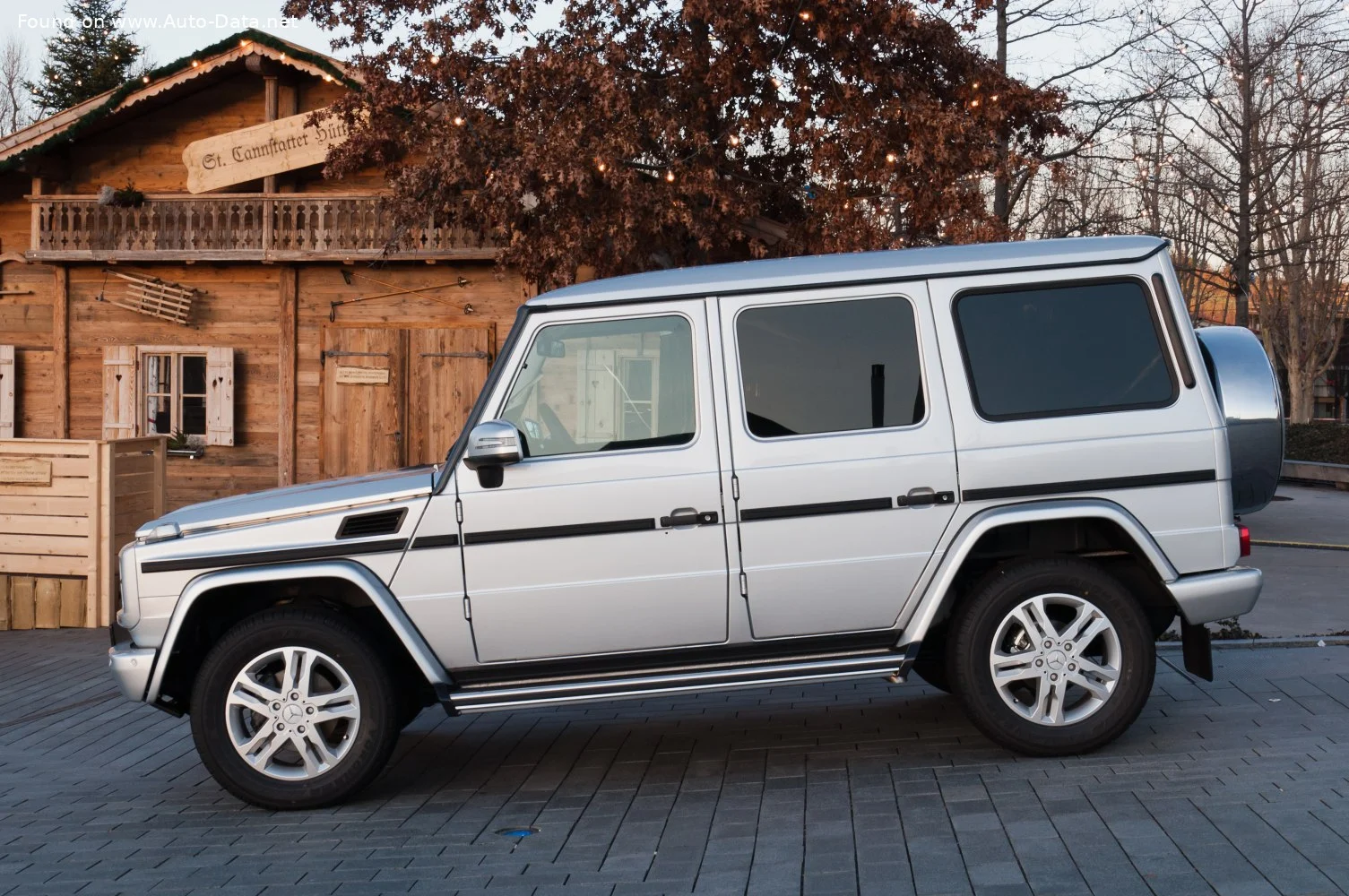 Mercedes-Benz G-class AMG G 63 V8 (544 Hp) 4MATIC AMG SPEEDSHIFT PLUS2012 - 2015 thumbnail 4
