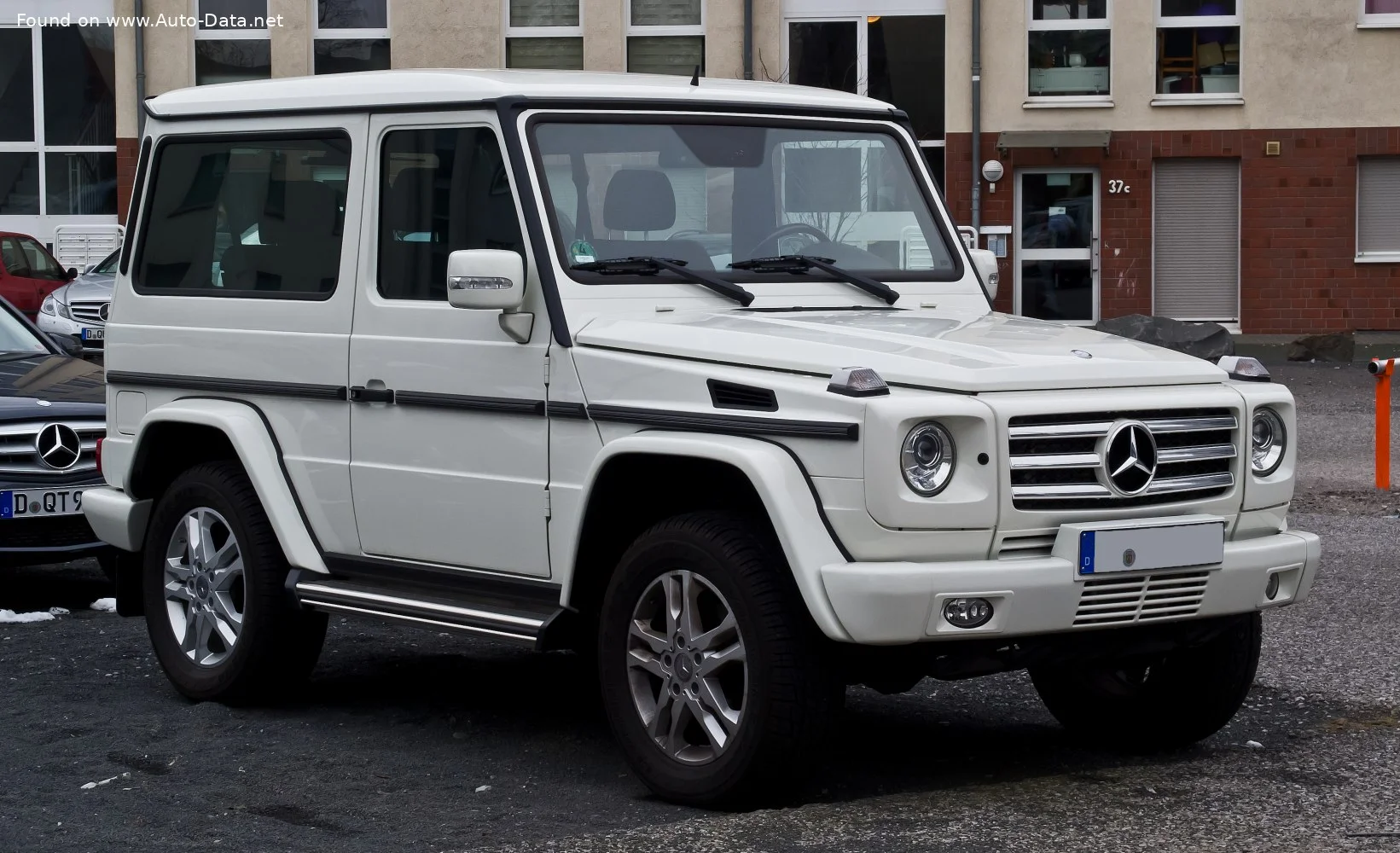Mercedes-Benz G-class Mercedes-Benz G-class (W463, facelift 2008)