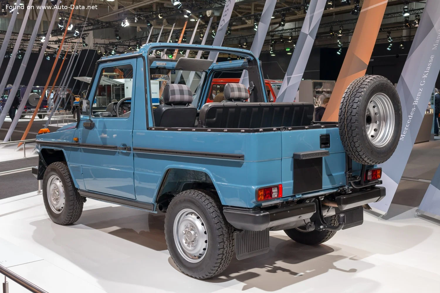 Mercedes-Benz G-class 230 G (90 Hp) 4WD1979 - 1982 thumbnail 2