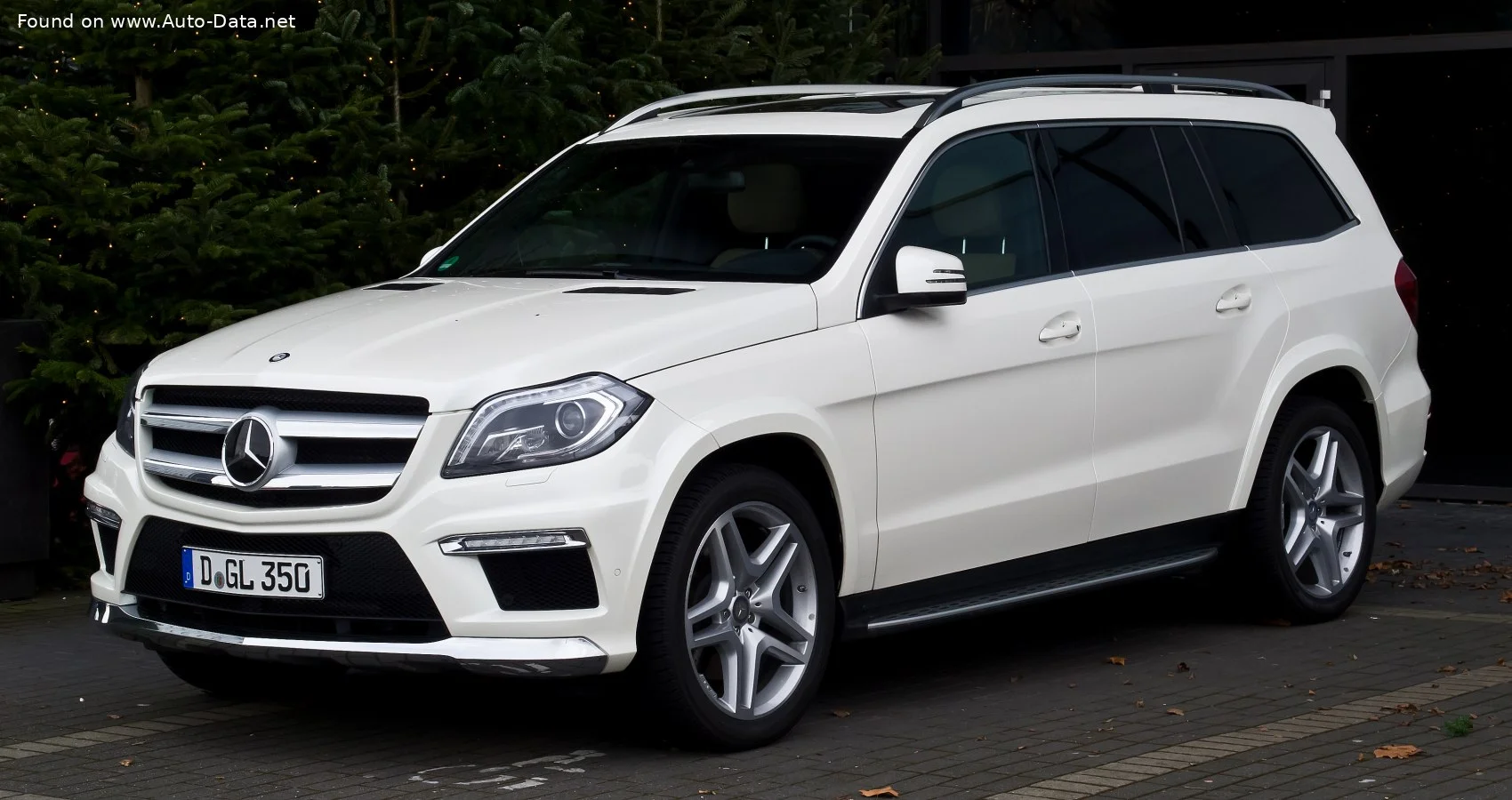 Mercedes-Benz GL AMG GL 63 (558 Hp) 4MATIC G-TRONIC2012 - 2015 thumbnail 2