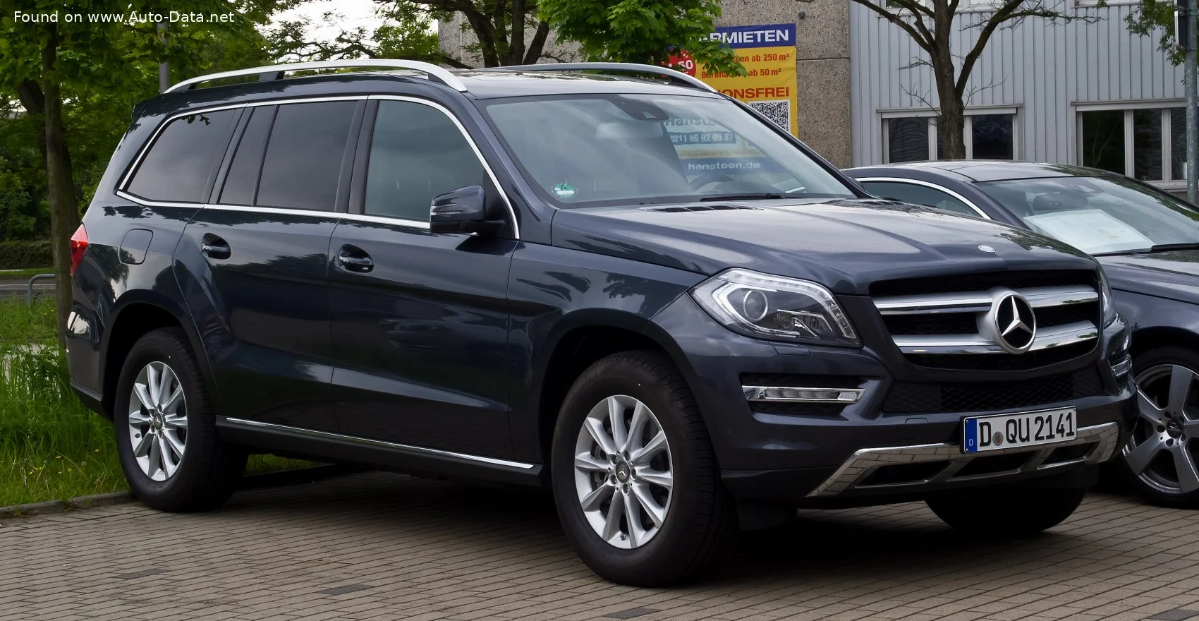Mercedes-Benz GL AMG GL 63 (558 Hp) 4MATIC G-TRONIC2012 - 2015 thumbnail 9