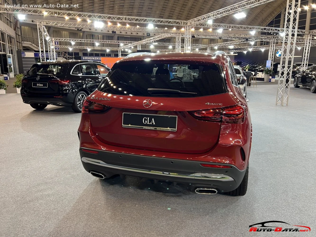 Mercedes-Benz GLA AMG GLA 35 (306 Hp) Mild Hybrid 4MATIC AMG SPEEDSHIFT DCT 8G2023 - thumbnail 11