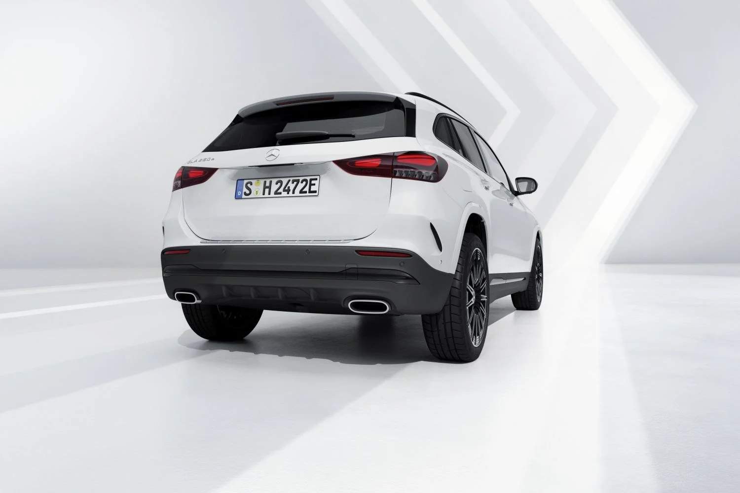 Mercedes-Benz GLA AMG GLA 35 (306 Hp) Mild Hybrid 4MATIC AMG SPEEDSHIFT DCT 8G2023 - thumbnail 5