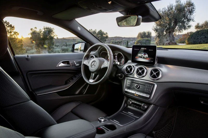Mercedes-Benz GLA AMG GLA 45 (381 Hp) 4MATIC AMG SPEEDSHIFT DCT2017 - 2019 thumbnail 4