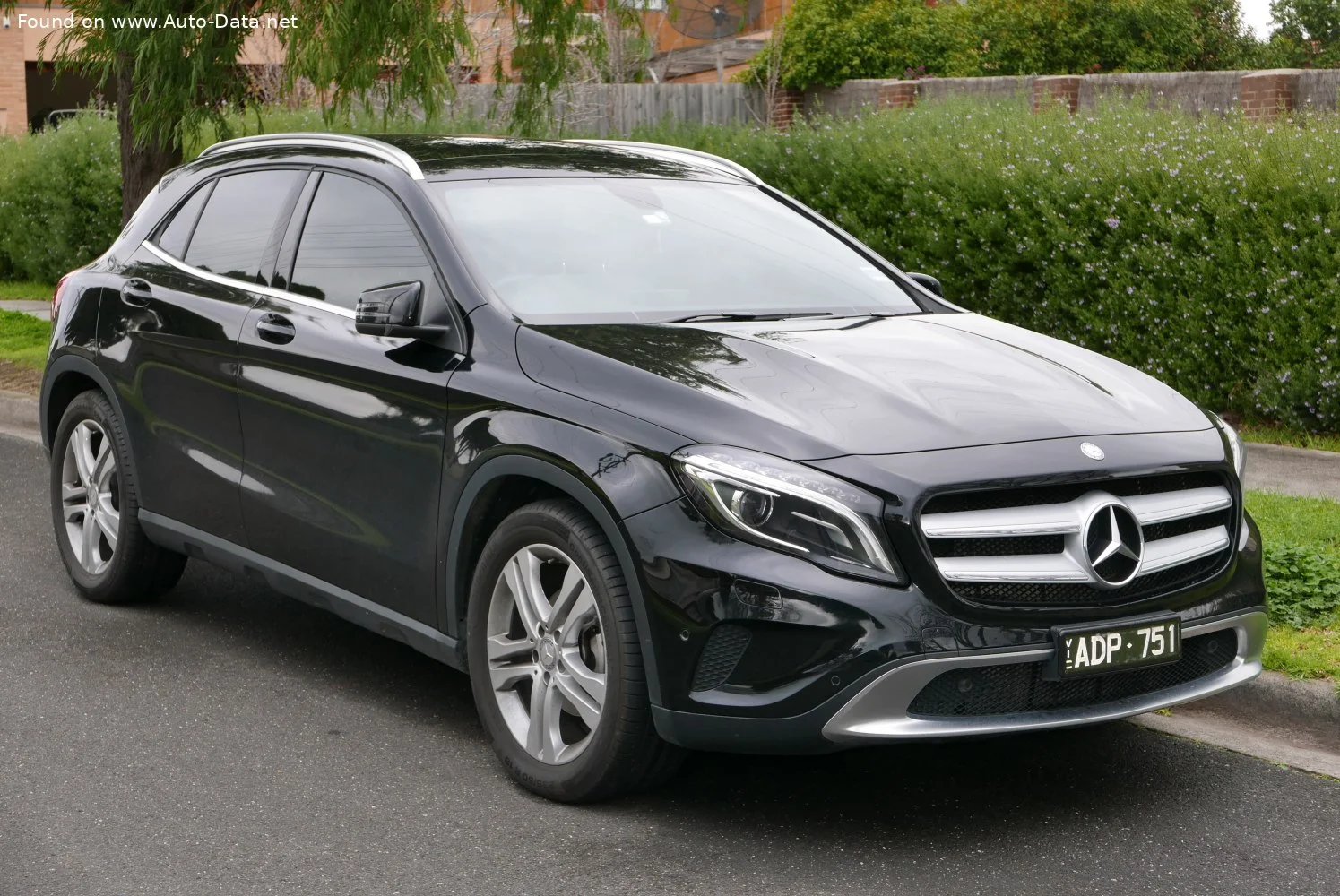 Mercedes-Benz GLA AMG GLA 45 (360 Hp) 4MATIC AMG SPEEDSHIFT DCT2014 - 2015 thumbnail 5