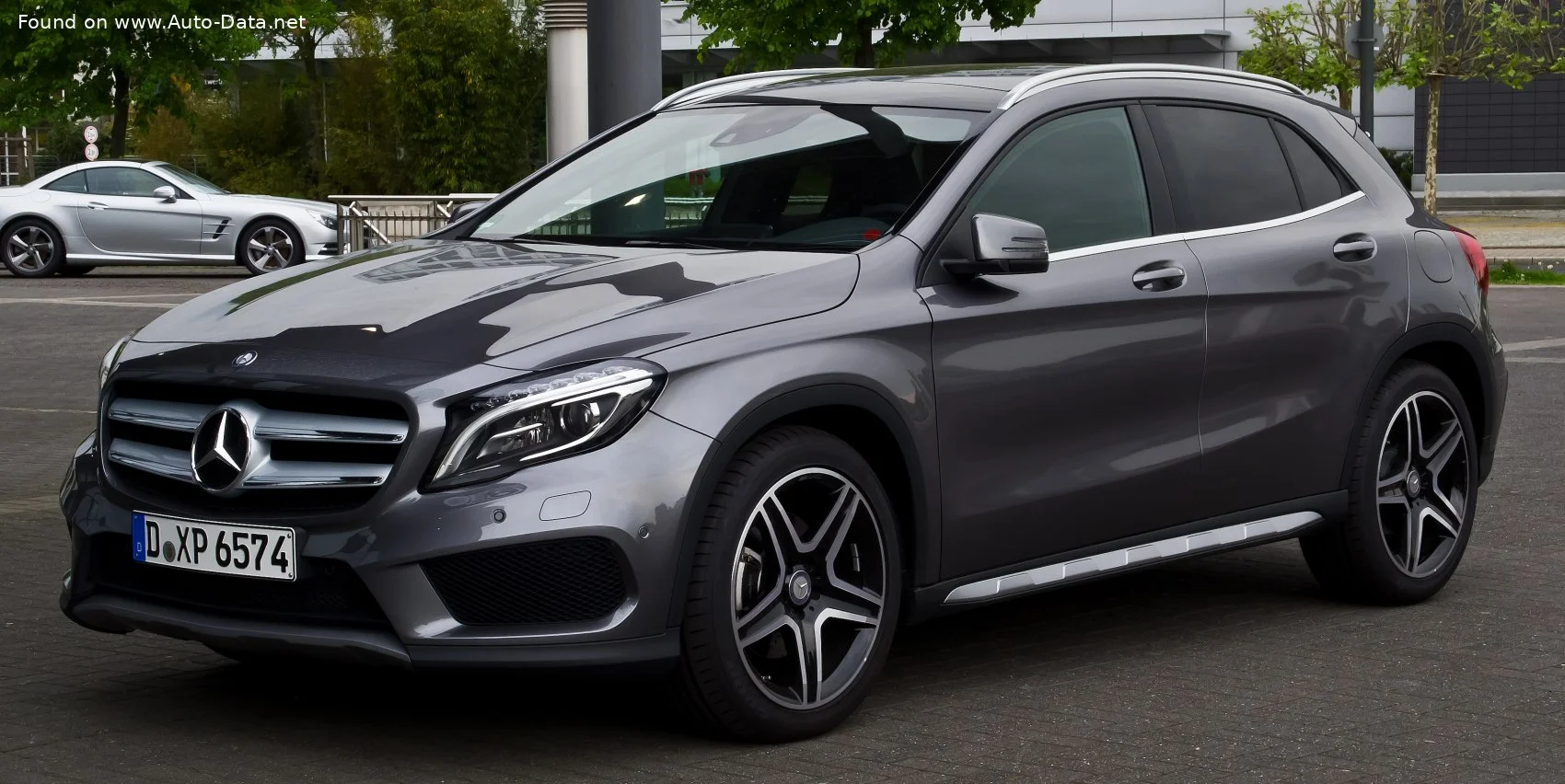 Mercedes-Benz GLA AMG GLA 45 (360 Hp) 4MATIC AMG SPEEDSHIFT DCT2014 - 2015 thumbnail 9