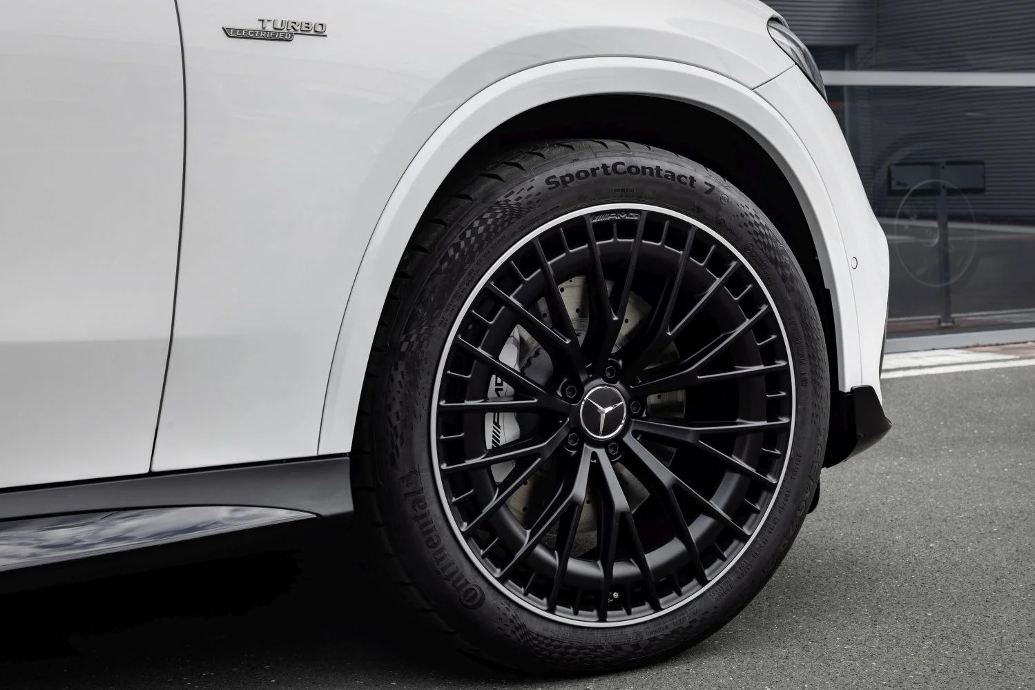 Mercedes-Benz GLC AMG GLC 43 (421 Hp) Mild Hybrid 4MATIC AMG SPEEDSHIFT MCT 9G2023 - thumbnail 16