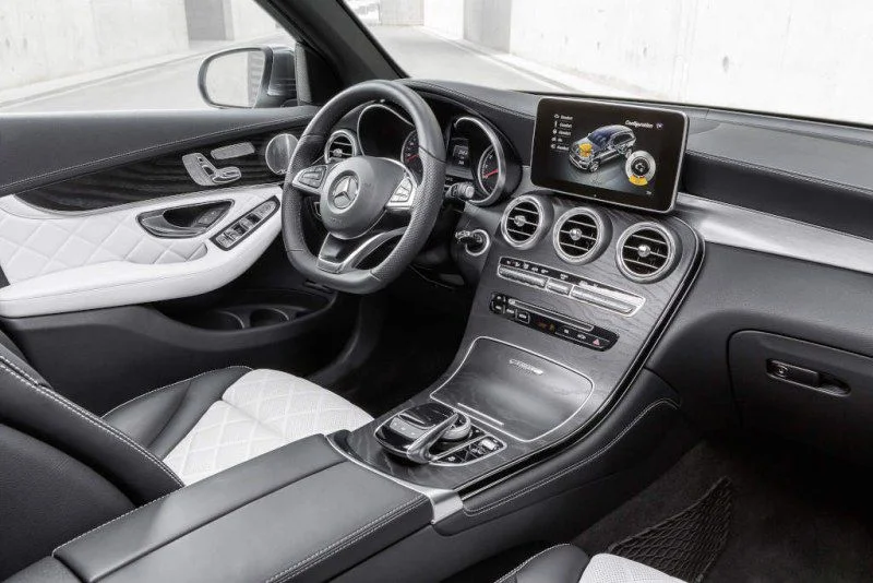 Mercedes-Benz GLC AMG GLC 43 (367 Hp) 4MATIC G-TRONIC2016 - 2019 thumbnail 3