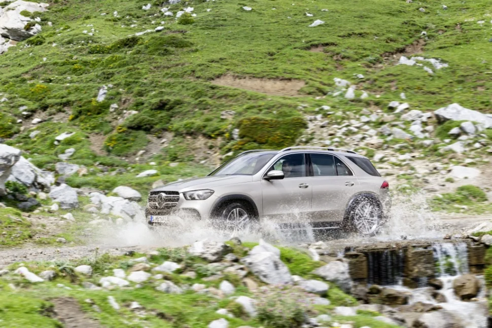 Mercedes-Benz GLE AMG GLE 53 (435 Hp) EQ Boost 4MATIC+ AMG SPEEDSHIFT TCT2019 - 2023 thumbnail 9