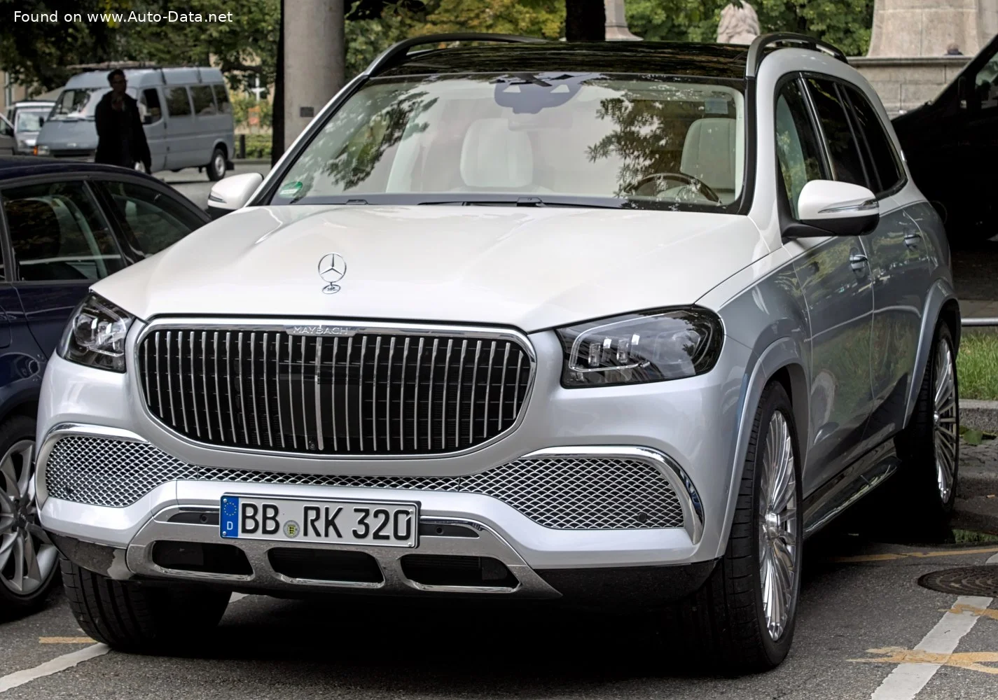 Mercedes-Benz GLS GLS 600 V8 (558 Hp) EQ Boost 4MATIC G-TRONIC2020 - 2023 thumbnail 13