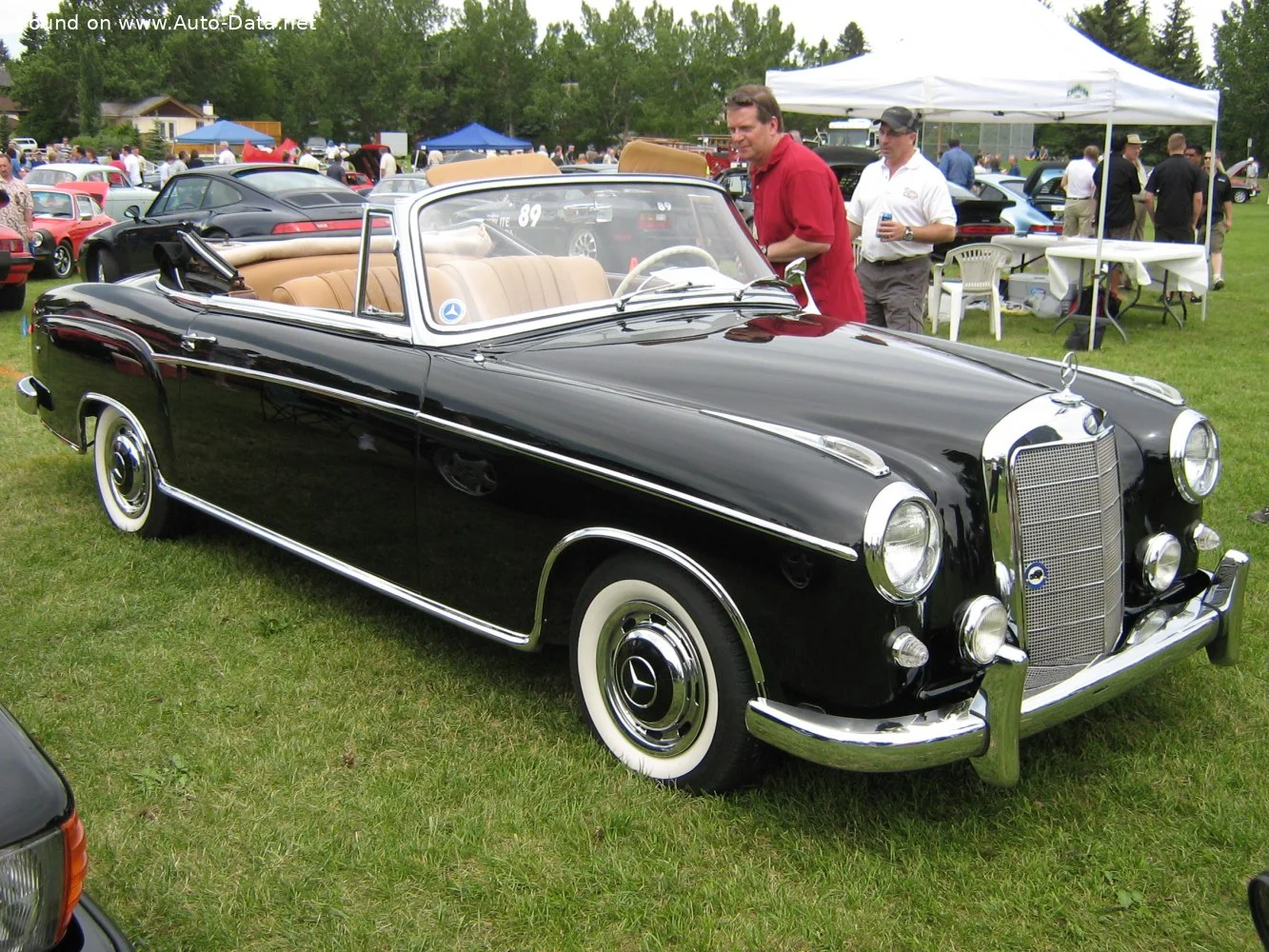 Mercedes-Benz Ponton 220 SE (115 Hp)1958 - 1959 thumbnail 8
