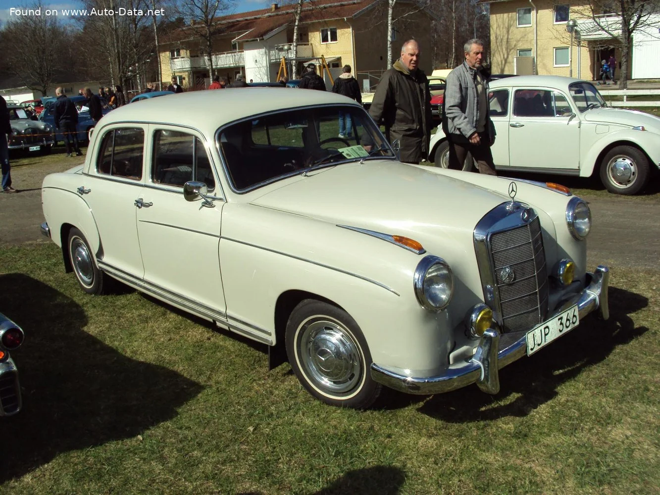 Mercedes-Benz Ponton 220 SE (115 Hp)1958 - 1959 thumbnail 3