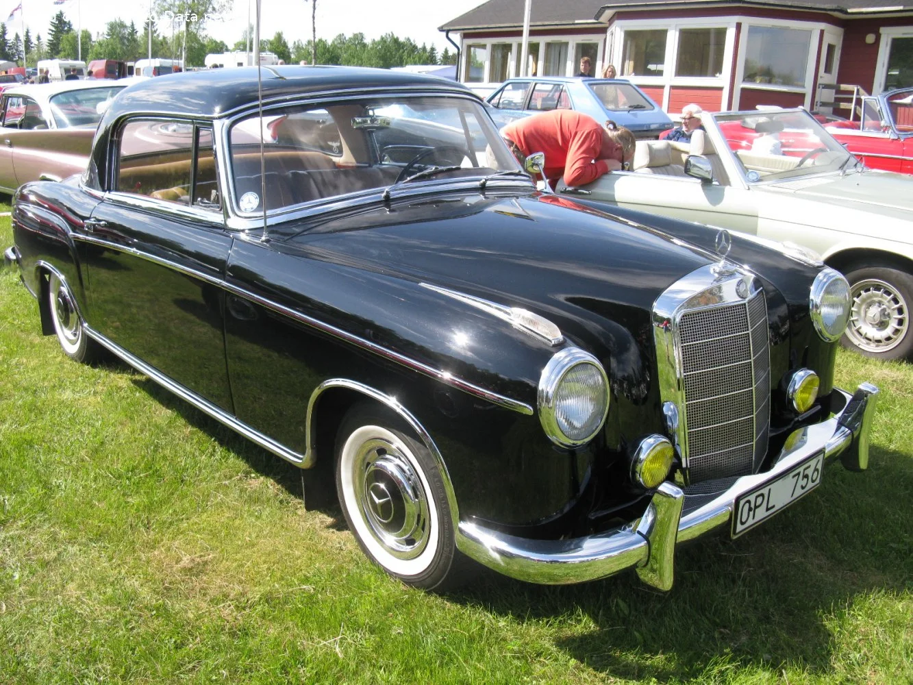 Mercedes-Benz Ponton 220 S (100 Hp)1956 - 1957 - 1