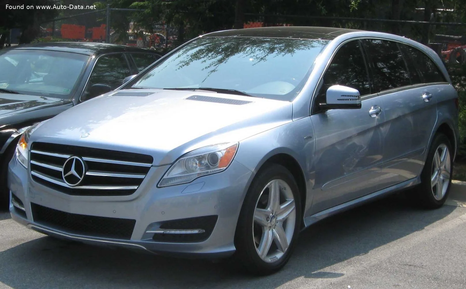 Mercedes-Benz R-class R 300 V6 (232 Hp) G-TRONIC2010 - 2014 thumbnail 4