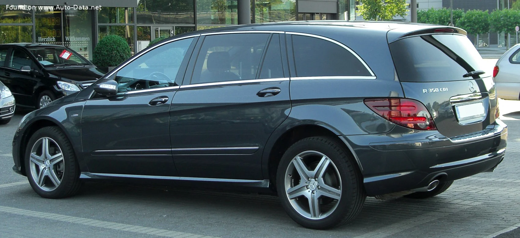 Mercedes-Benz R-class AMG R 63 V8 (510 Hp) 4MATIC 7G-TRONIC AMG SPEEDSHIFT2006 - 2007 thumbnail 17
