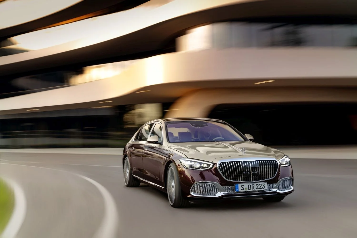 Mercedes-Benz S-class S 580 V8 (503 Hp) EQ Boost 4MATIC 9G-TRONIC2021 - - 1