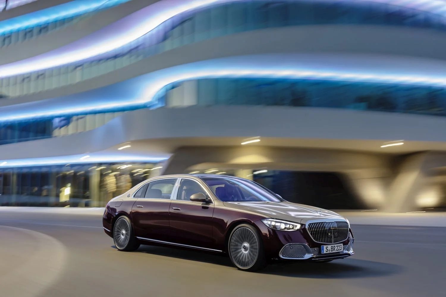 Mercedes-Benz S-class S 580 V8 (503 Hp) EQ Boost 4MATIC 9G-TRONIC2021 - thumbnail 2