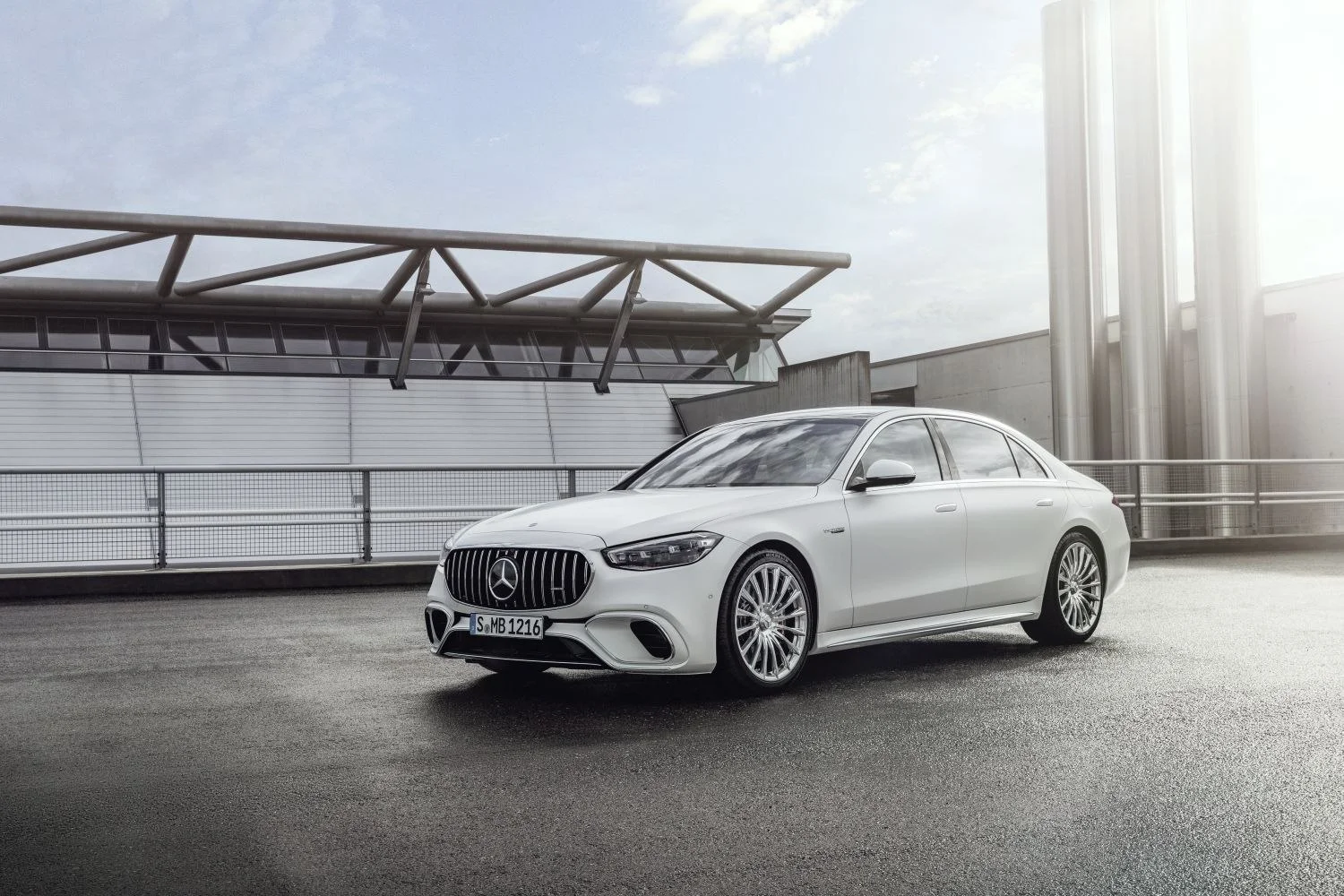 Mercedes-Benz S-class AMG S 63 E PERFORMANCE V8 (802 Hp) Plug-in Hybrid 4MATIC+ AMG SPEEDSHIFT MCT 9G2022 - thumbnail 9