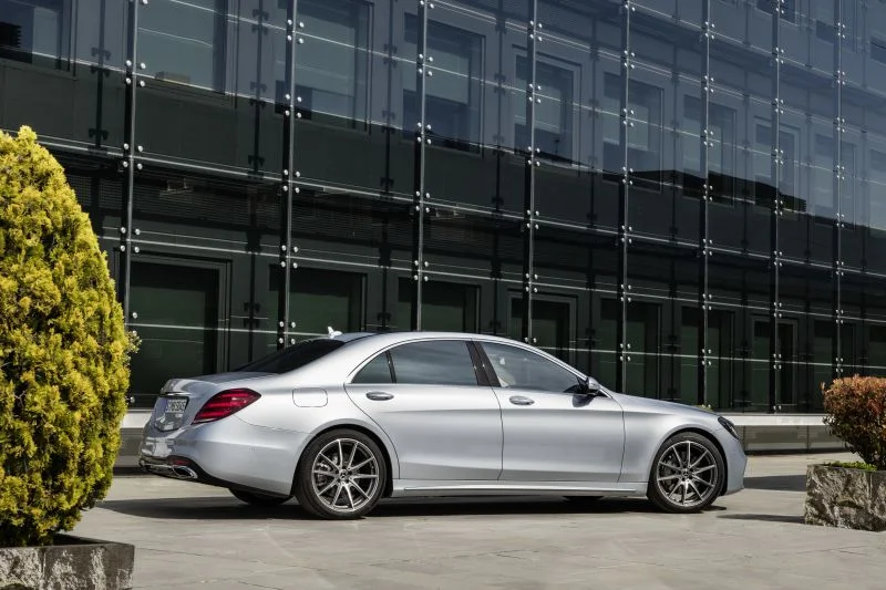 Mercedes-Benz S-class AMG S 63 V8 (612 Hp) 4MATIC G-TRONIC2017 - 2020 thumbnail 10