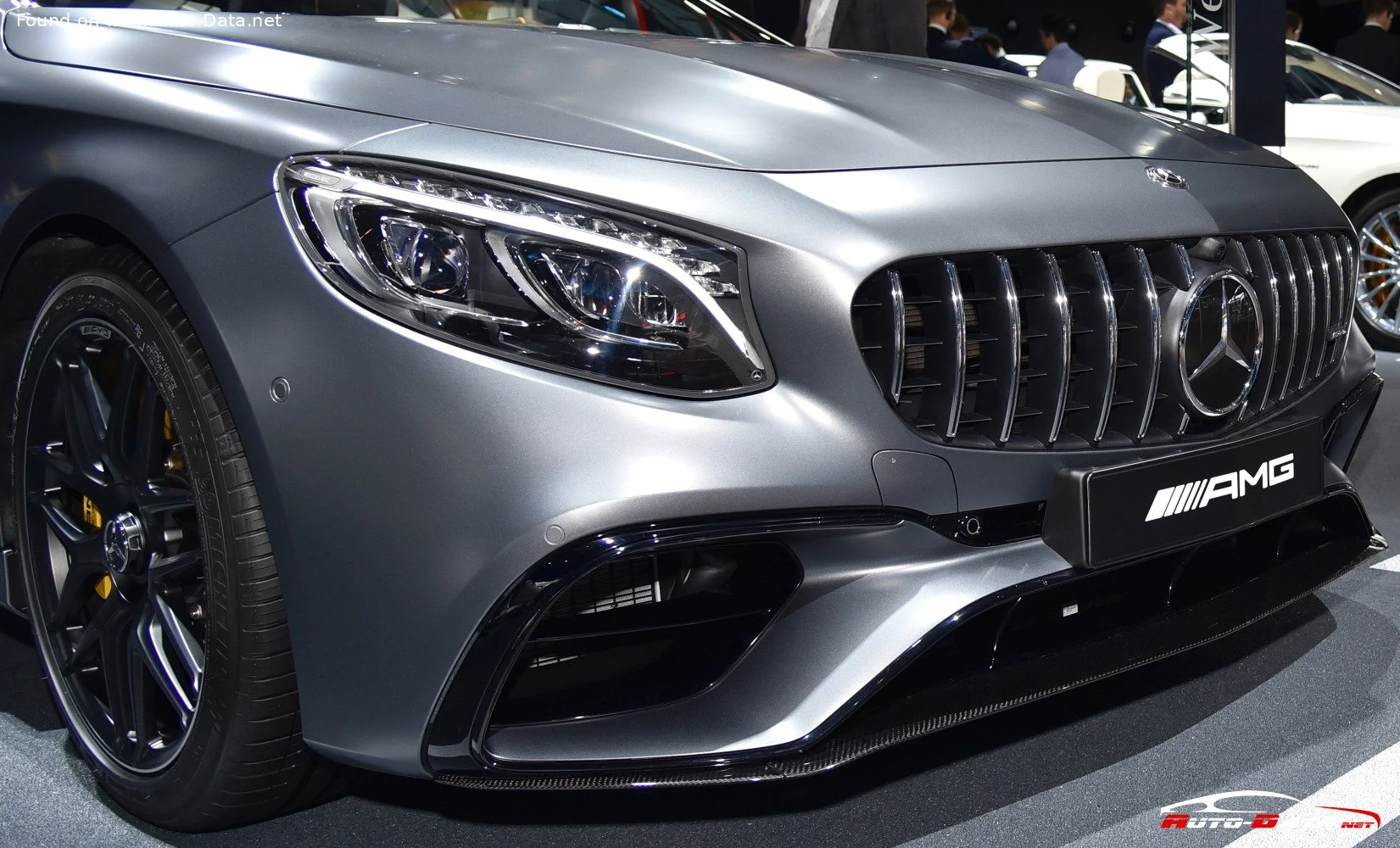 Mercedes-Benz S-class AMG S 63 (612 Hp) 4MATIC+ MCT2017 - 2020 thumbnail 13