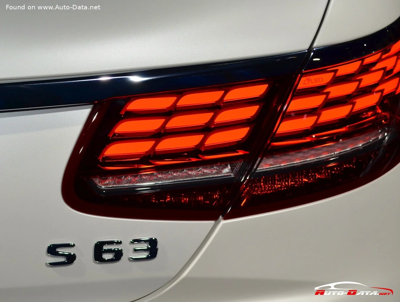 Mercedes-Benz S-class AMG S 63 (612 Hp) 4MATIC+ MCT2017 - 2020 thumbnail 15