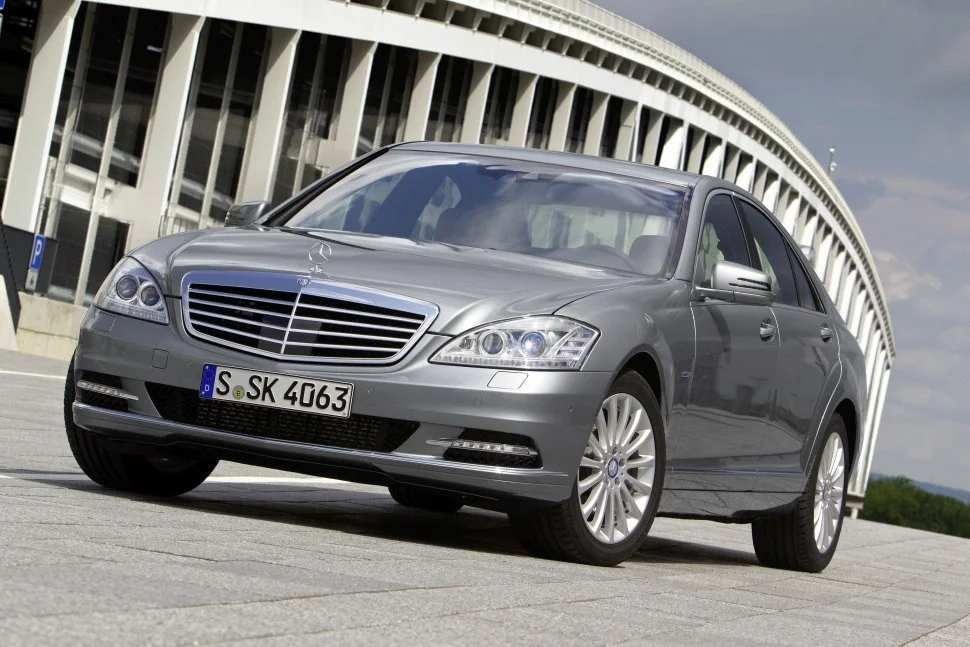 Mercedes-Benz S-class AMG S 63 V8 (525 Hp) AMG SPEEDSHIFT 7G-TRONIC2009 - 2010 thumbnail 3