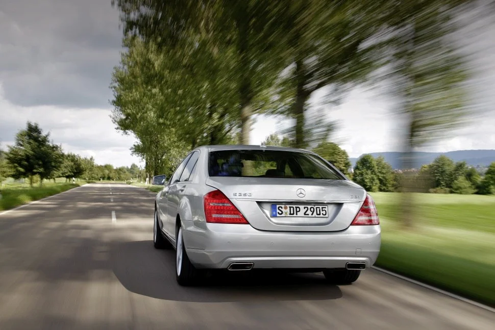 Mercedes-Benz S-class AMG S 63 V8 (525 Hp) AMG SPEEDSHIFT 7G-TRONIC2009 - 2010 thumbnail 6