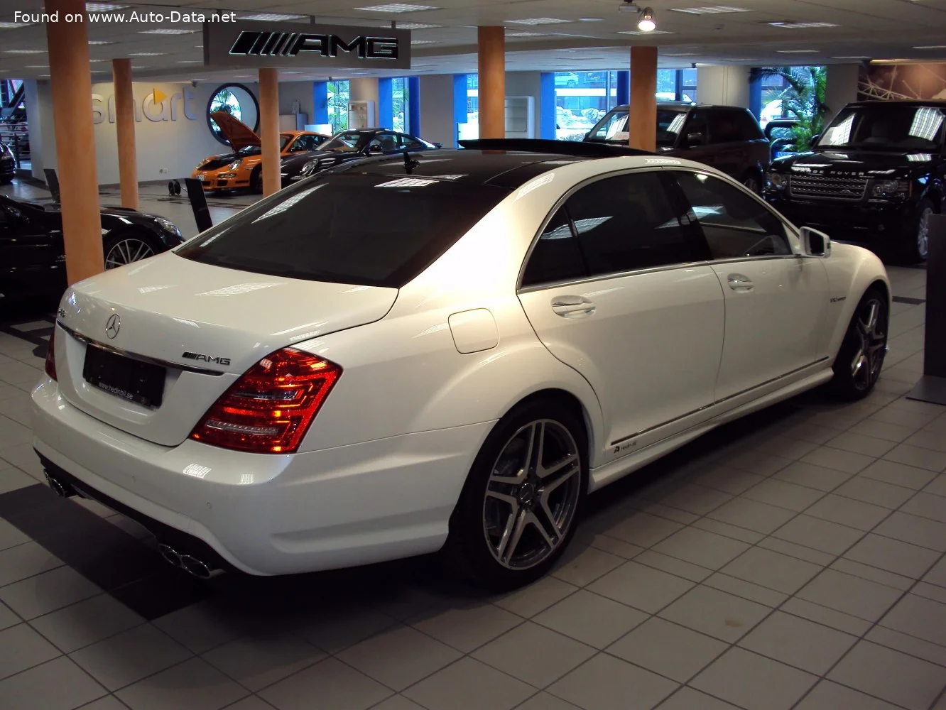 Mercedes-Benz S-class AMG S 63 V8 (525 Hp) AMG SPEEDSHIFT 7G-TRONIC2009 - 2010 thumbnail 14