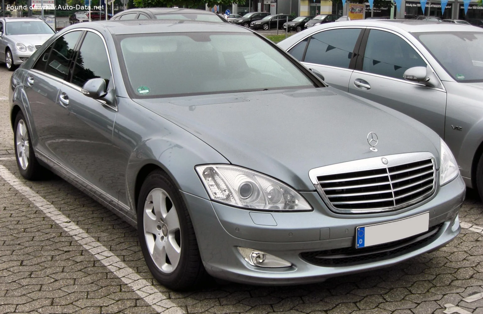 Mercedes-Benz S-class AMG S 63 V8 (525 Hp) 7G-TRONIC2006 - 2009 thumbnail 16