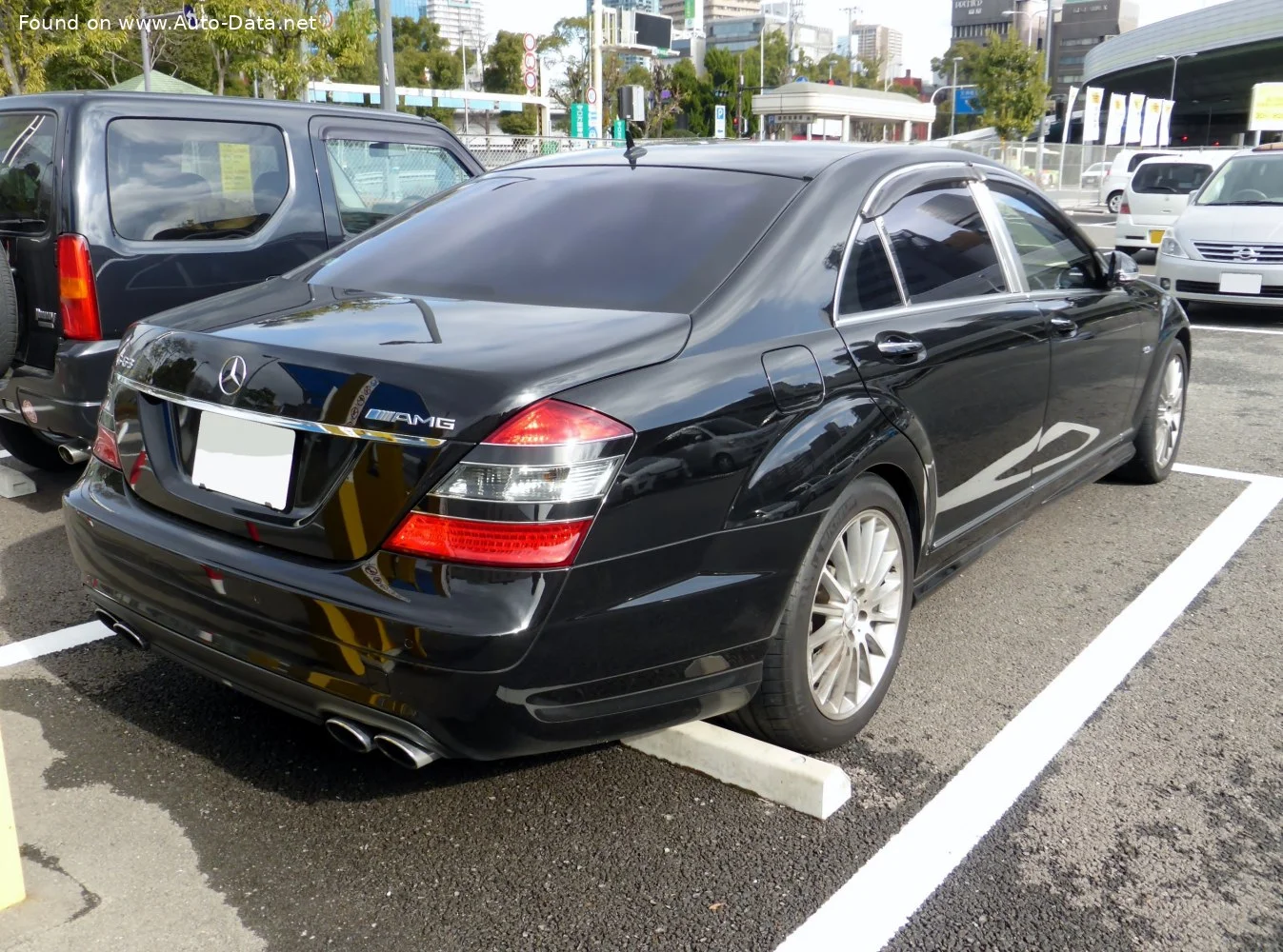 Mercedes-Benz S-class AMG S 63 (525 Hp) 7G-TRONIC2006 - 2009 thumbnail 3