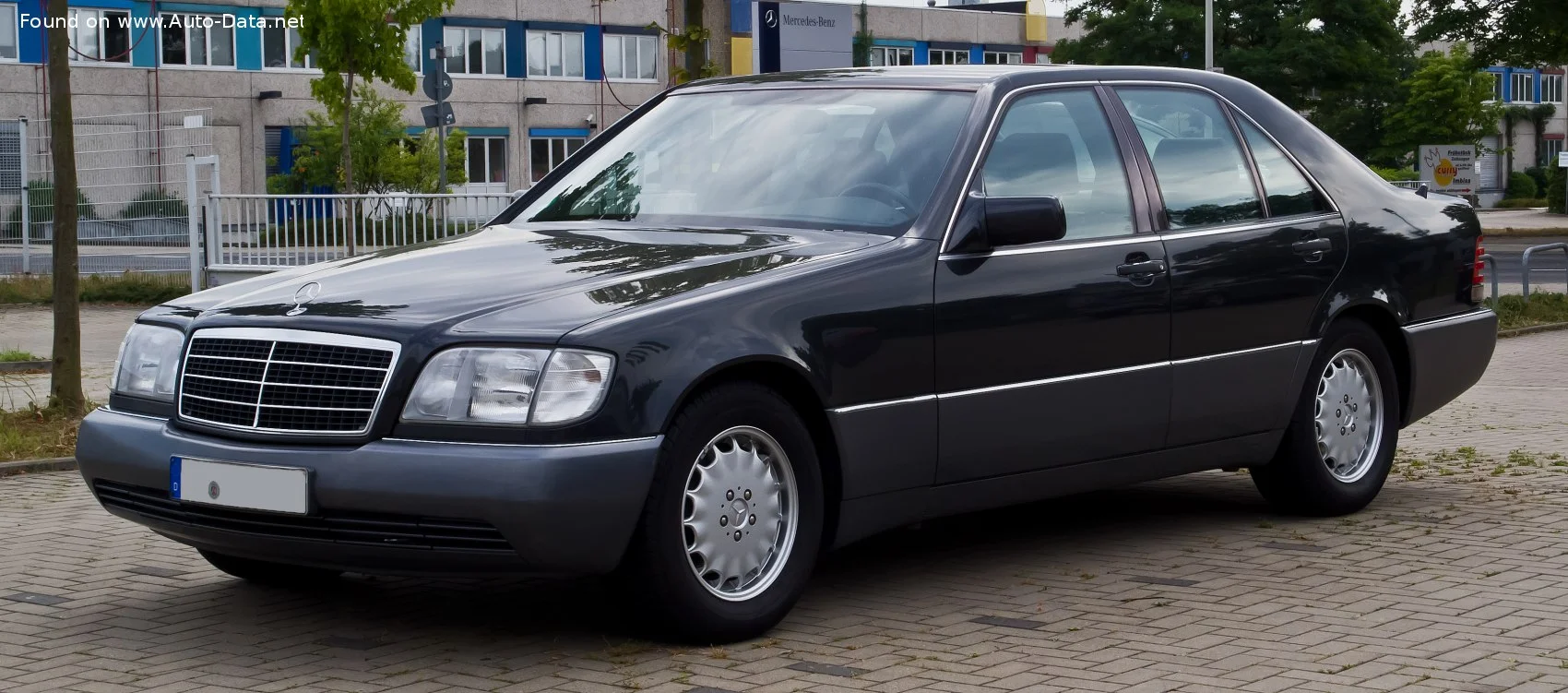 Mercedes-Benz S-class 300 SE (231 Hp)1991 - 1993 thumbnail 7
