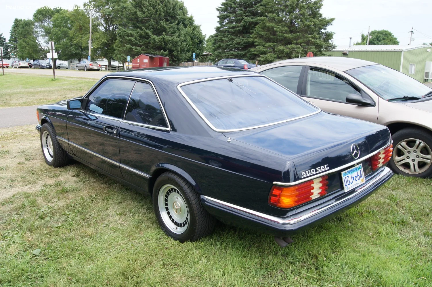 Mercedes-Benz S-class 380 SEC V8 (204 Hp) Automatic1980 - 1985 thumbnail 3