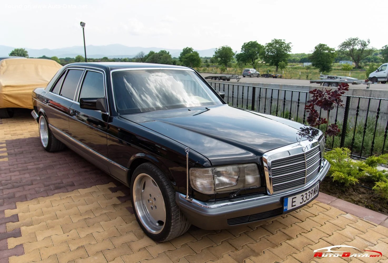 Mercedes-Benz S-class 280 SEL (185 Hp)1979 - 1985 - 1