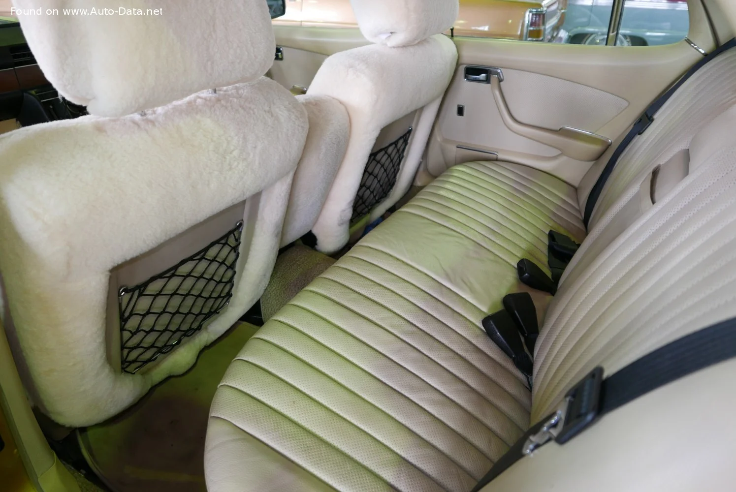 Mercedes-Benz S-class 280 S (156 Hp)1976 - 1980 thumbnail 6