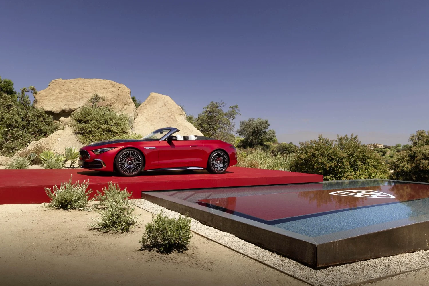 Mercedes-Benz SL SL 680 V8 (585 Hp) 4MATIC+ SPEEDSHIFT MCT 9G2025 - thumbnail 2