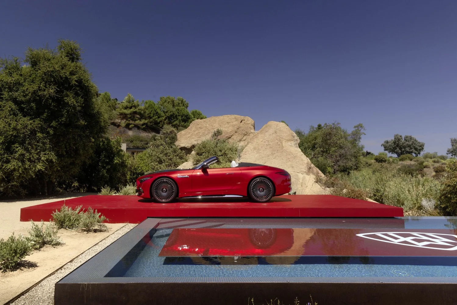 Mercedes-Benz SL SL 680 V8 (585 Hp) 4MATIC+ SPEEDSHIFT MCT 9G2025 - thumbnail 3