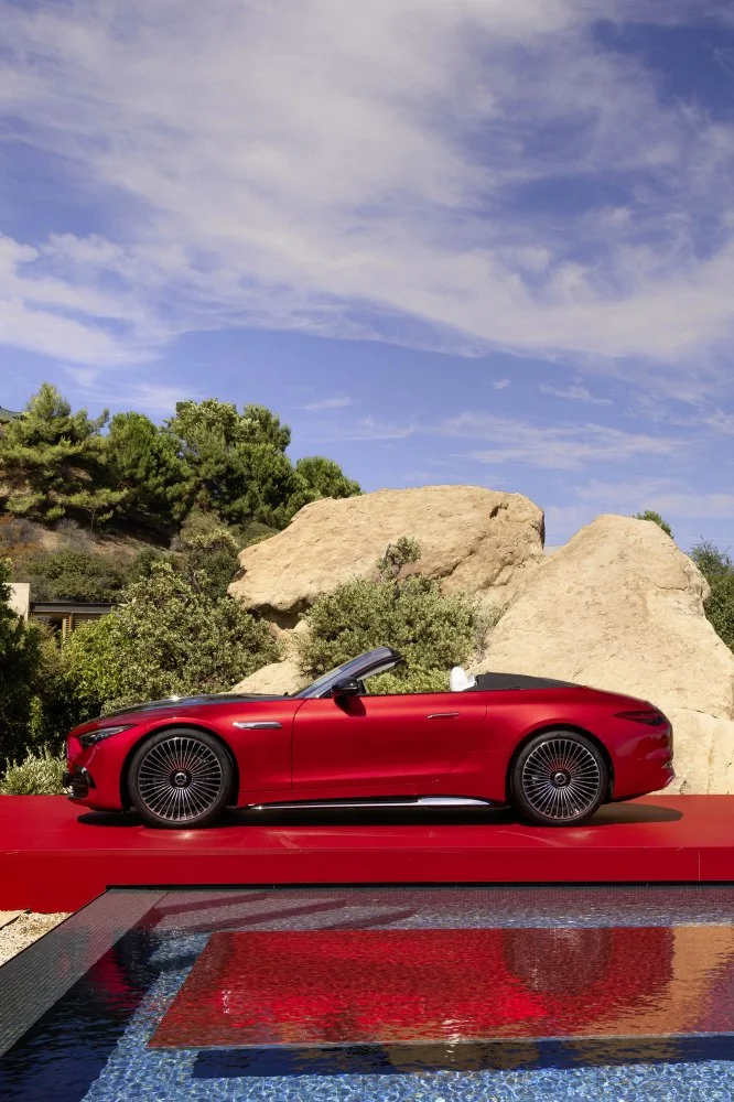 Mercedes-Benz SL SL 680 V8 (585 Hp) 4MATIC+ SPEEDSHIFT MCT 9G2025 - thumbnail 4