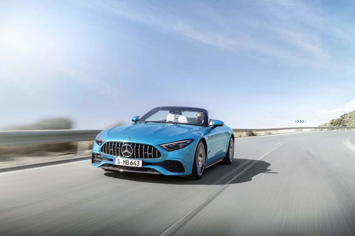 Mercedes-Benz SL AMG SL 43 (381 Hp) EQ Boost AMG SPEEDSHIFT MCT 9G2022 - 2024 thumbnail 14